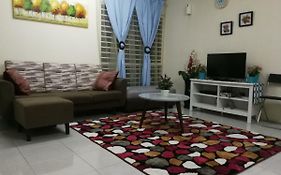 A1-04-03 Damiana Apartment